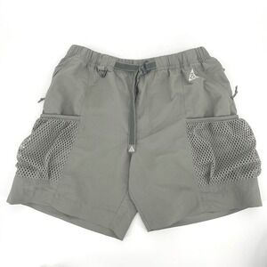Nike ACG Snowgrass Cargo Shorts Dark Stucco Grey Mens M Nylon Gorpcore Hiking